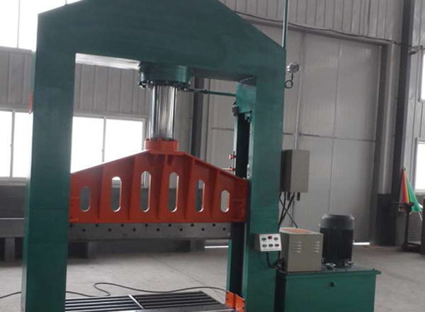 Cutting machine (2)