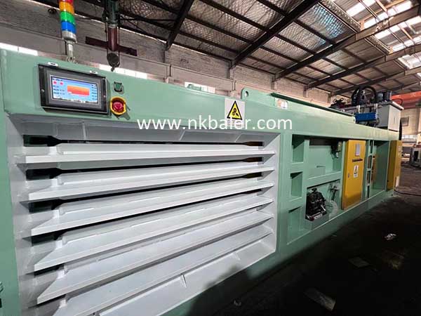 Manual Horizontal Baler (2)