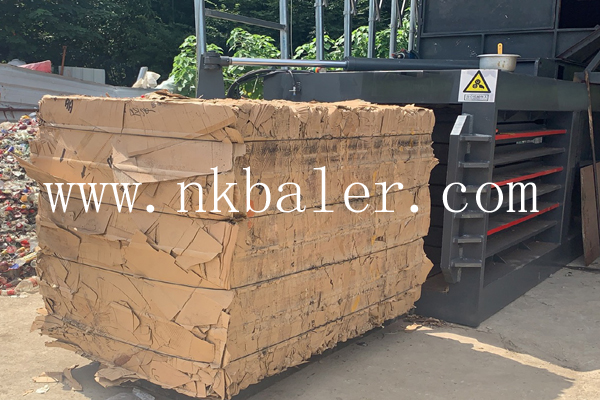 Baler Horizontal Manual (7)