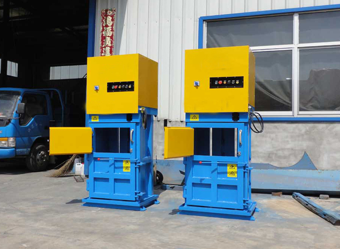 NK7050T8 Vertical Marine Baler Machine (2)