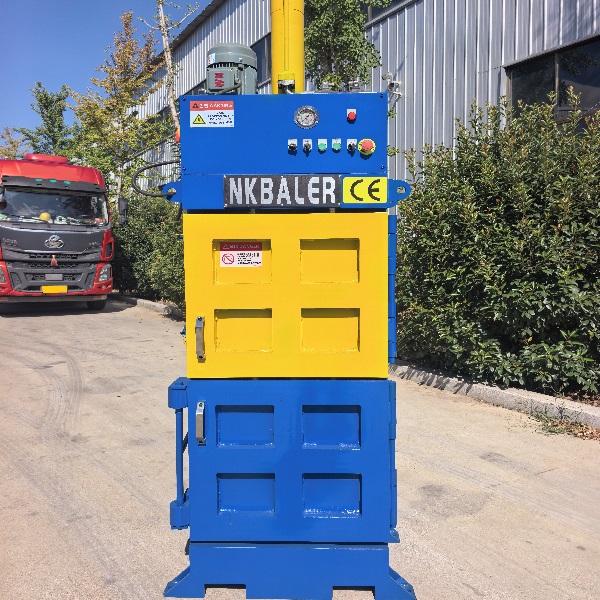 Cardboard Box Baler Machine (15)