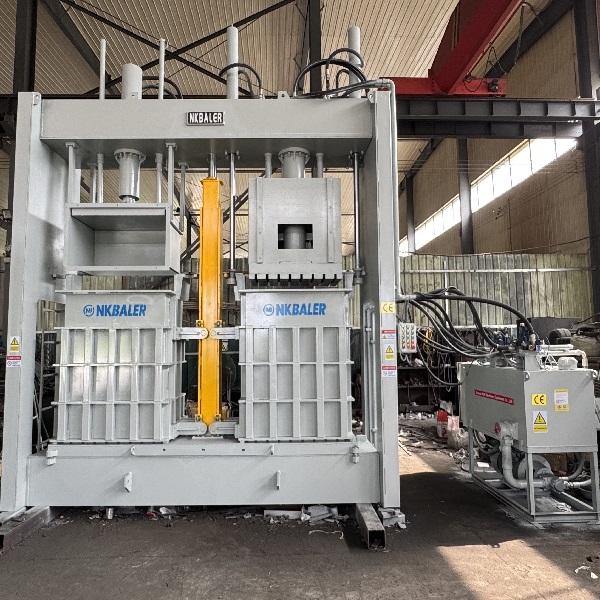 Double chambers clothes balers (36)