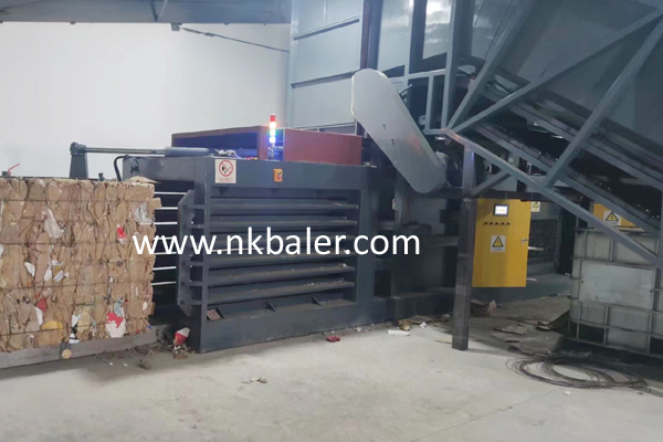 Fully Automatic Packaging Machine (3)