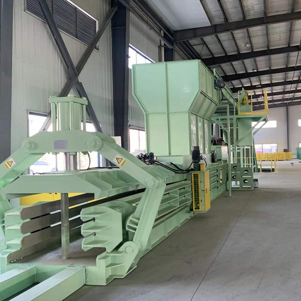 Plastic bottle baler (1)