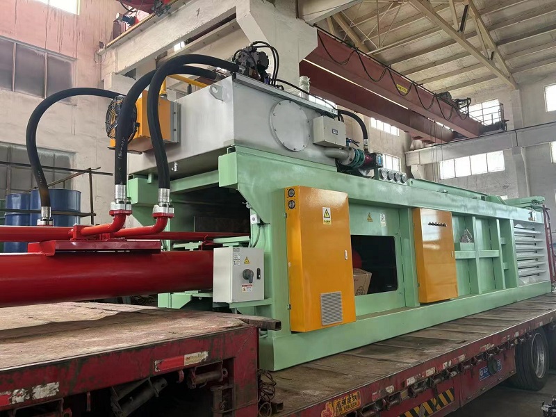 Semi-Automatic Horizontal Baler (72)
